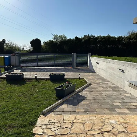 Dom wakacyjny Kuca Renata Pula